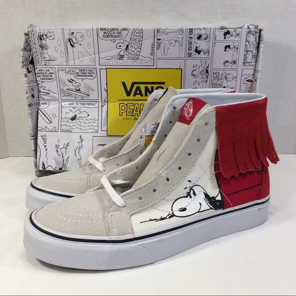 snoopy dog vans
